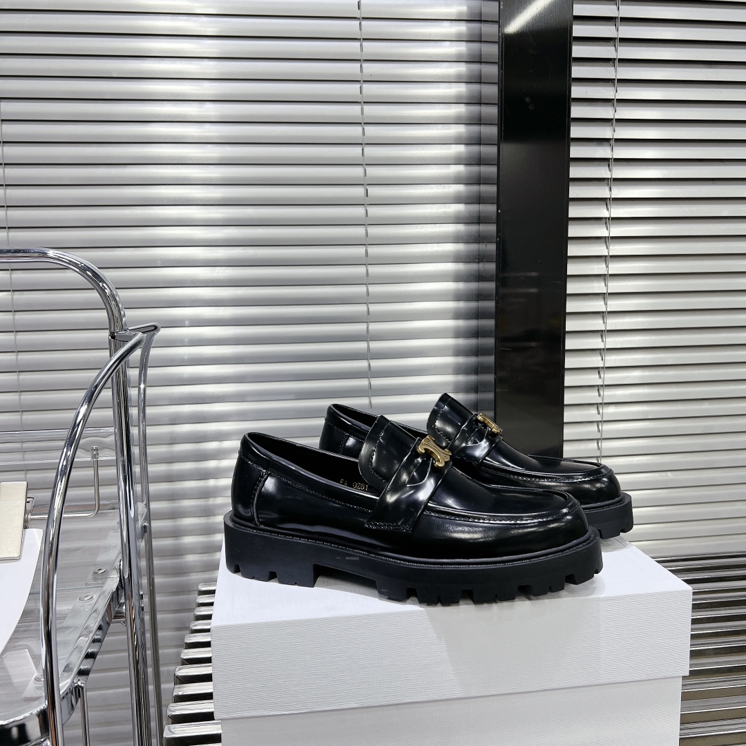 Women's high heels